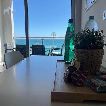 Pure Sea - Beach Apartment クアルテイラ エクステリア 写真