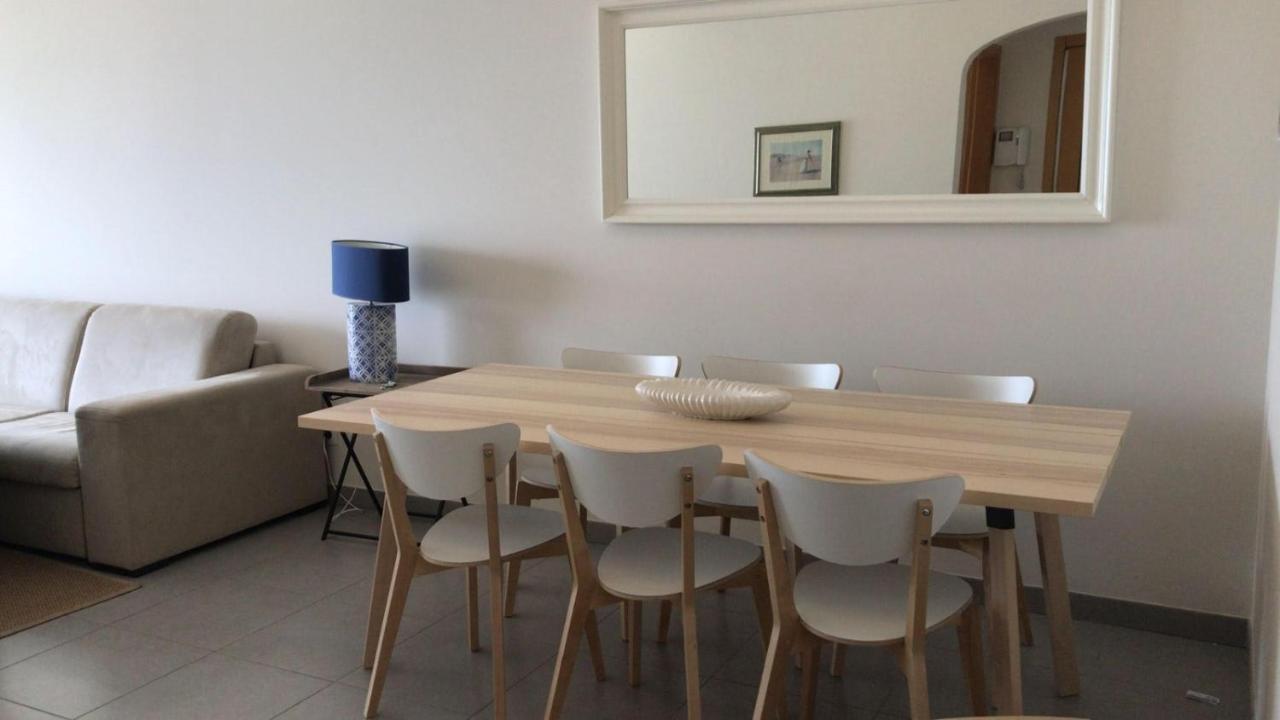 Pure Sea - Beach Apartment クアルテイラ エクステリア 写真