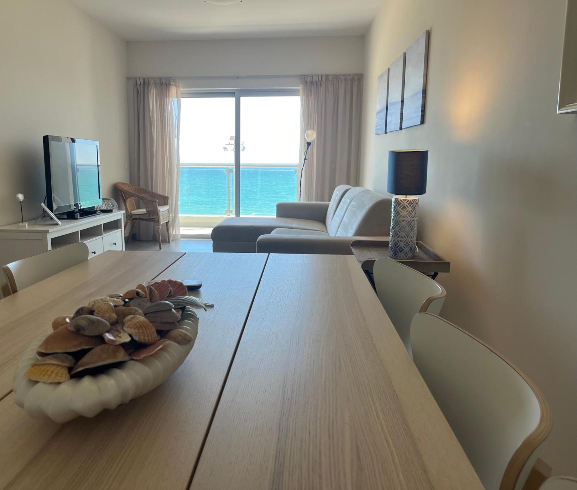 Pure Sea - Beach Apartment クアルテイラ エクステリア 写真